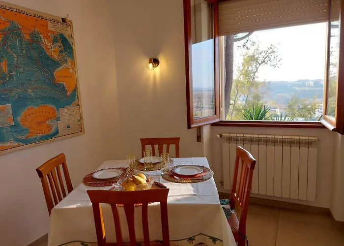 Casa Panoramica Con Cortile A 15\' Da Roma