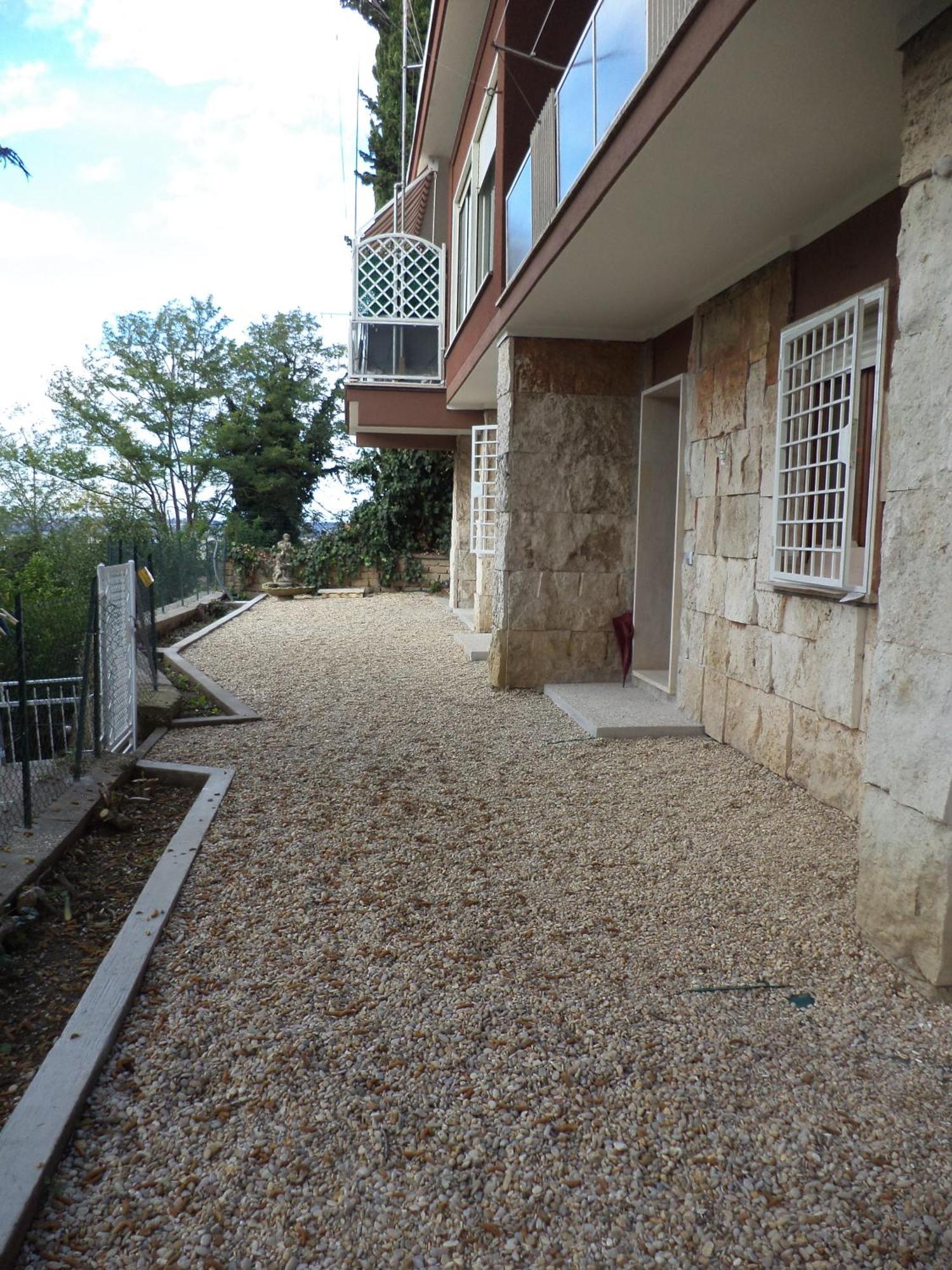 Casa Panoramica Con Cortile A 15' Da Roma